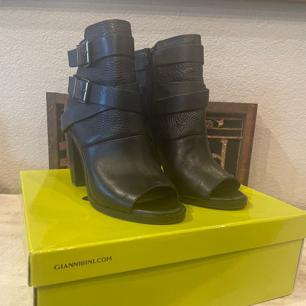 Black Leather Gianni Bini Peep Toe Bootie